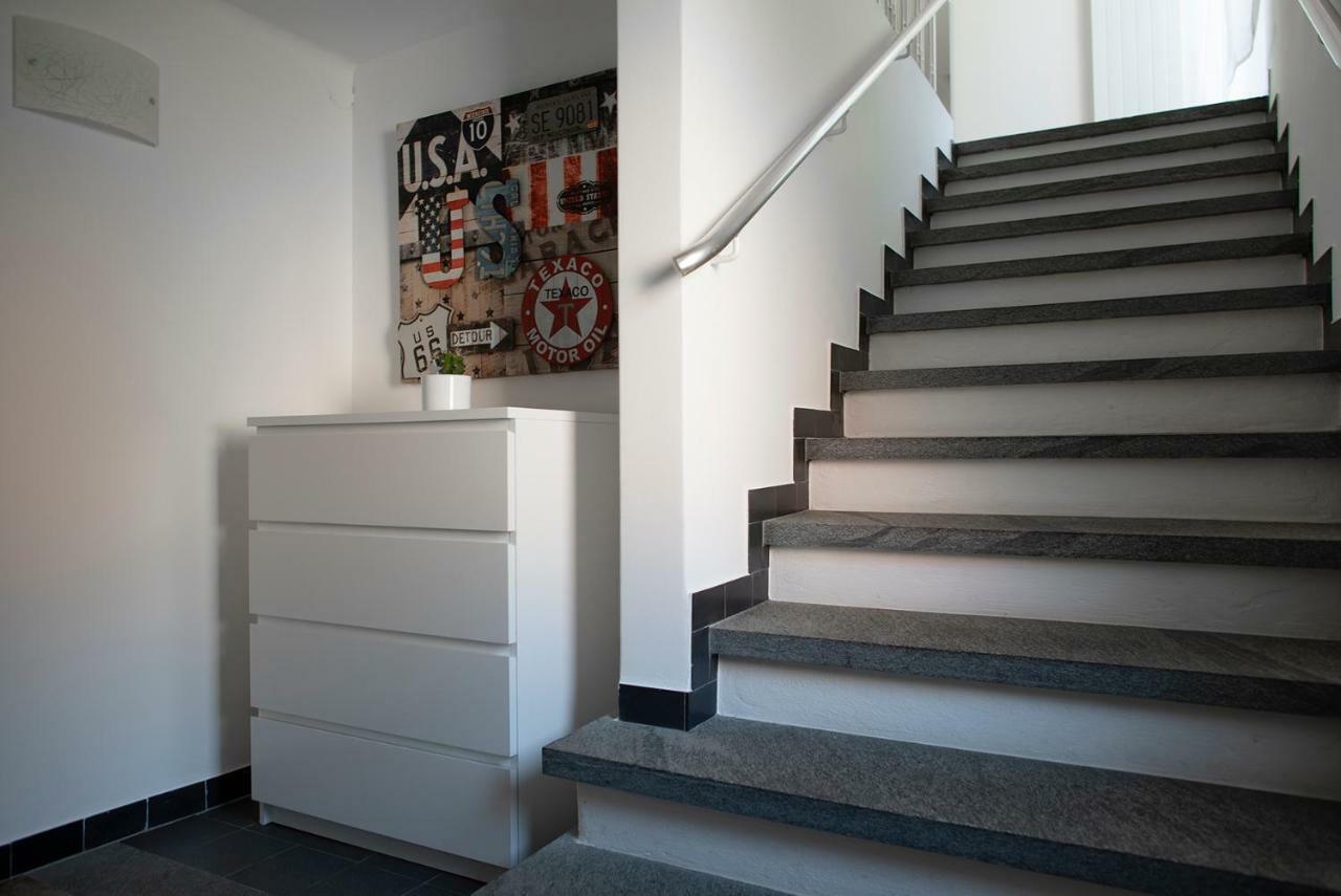 Locarno, Casa Pioda - Nahe Zentrum, Mit Balkon Und Parkplatz Exterior photo